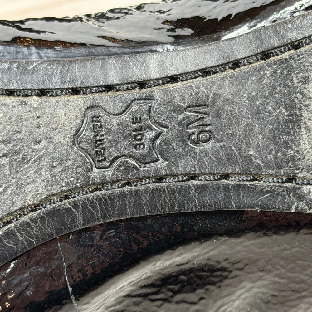 Tory Burch Caroline‎ Ballet Flats Black Patent Leather Gold Logo Size 6